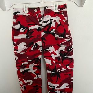 Comfy camo women pants size medium